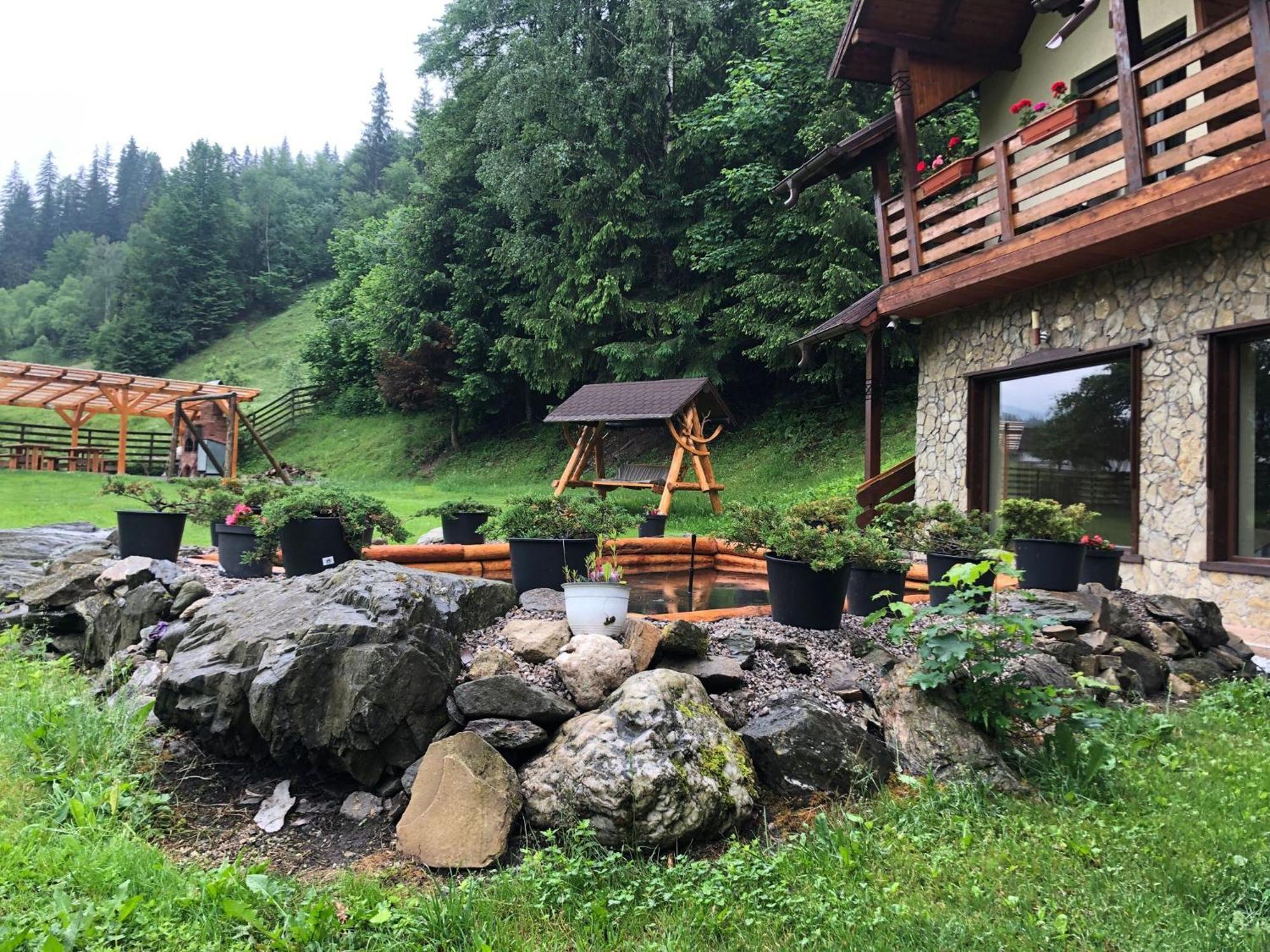 Pietrele Doamnei Hotel Pojorîta Buitenkant foto